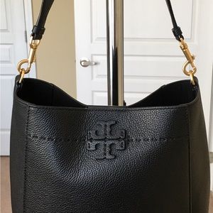 Tory Burch McGraw Bucket Bag - Black Leather